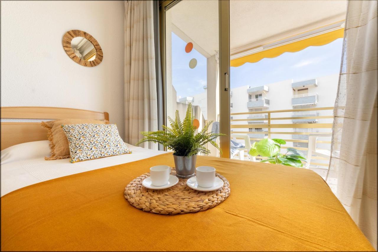 Novelty 2 Habitaciones Vista Al Mar Салоу Екстериор снимка