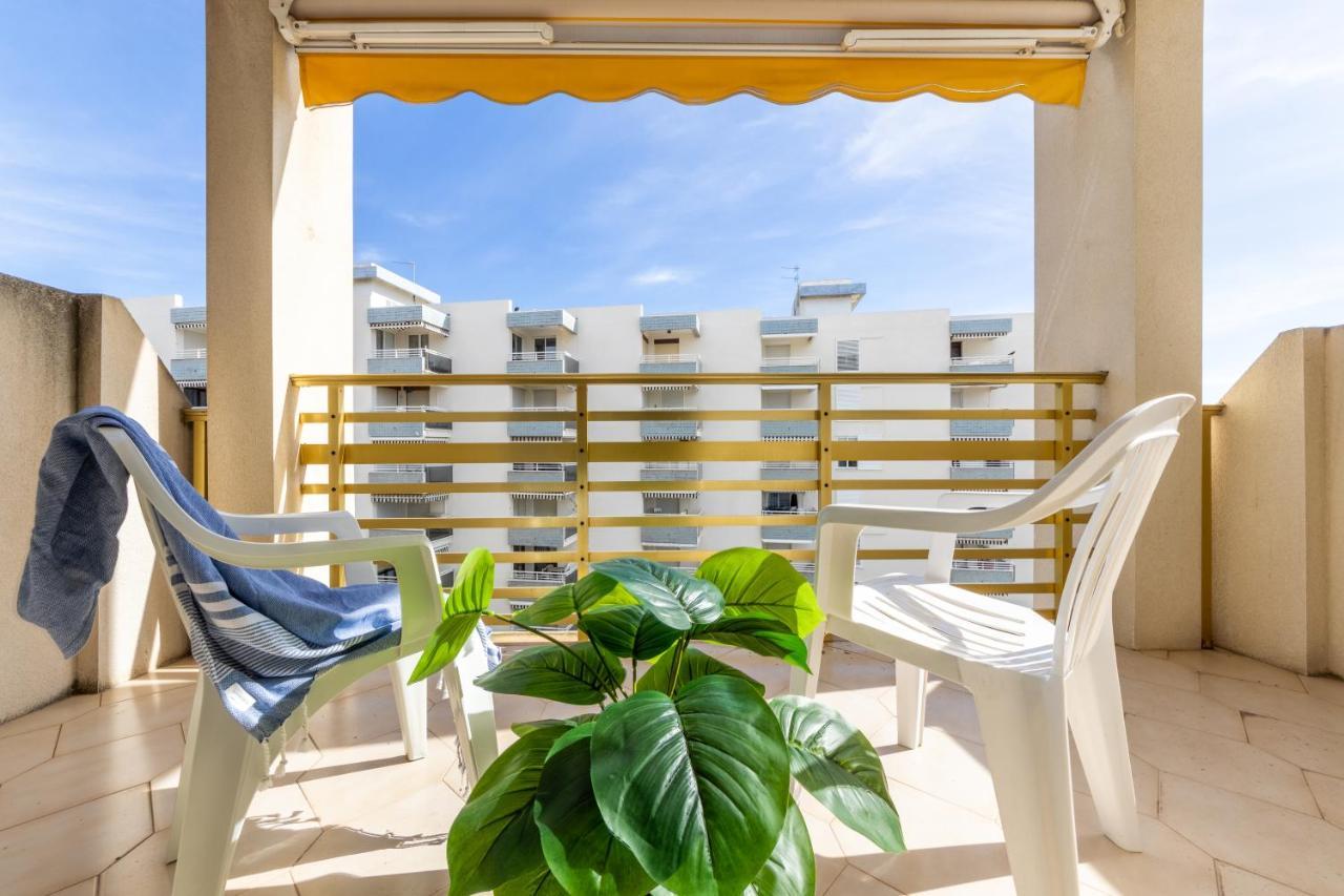 Novelty 2 Habitaciones Vista Al Mar Салоу Екстериор снимка