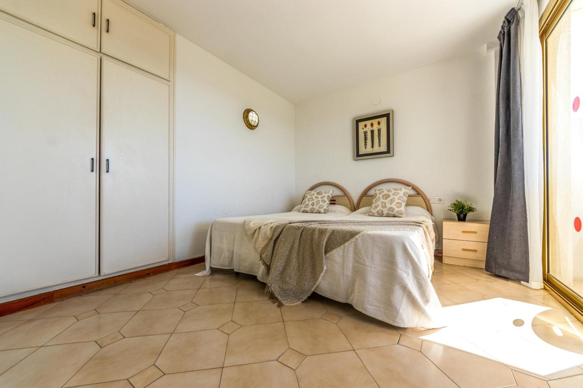 Novelty 2 Habitaciones Vista Al Mar Салоу Екстериор снимка
