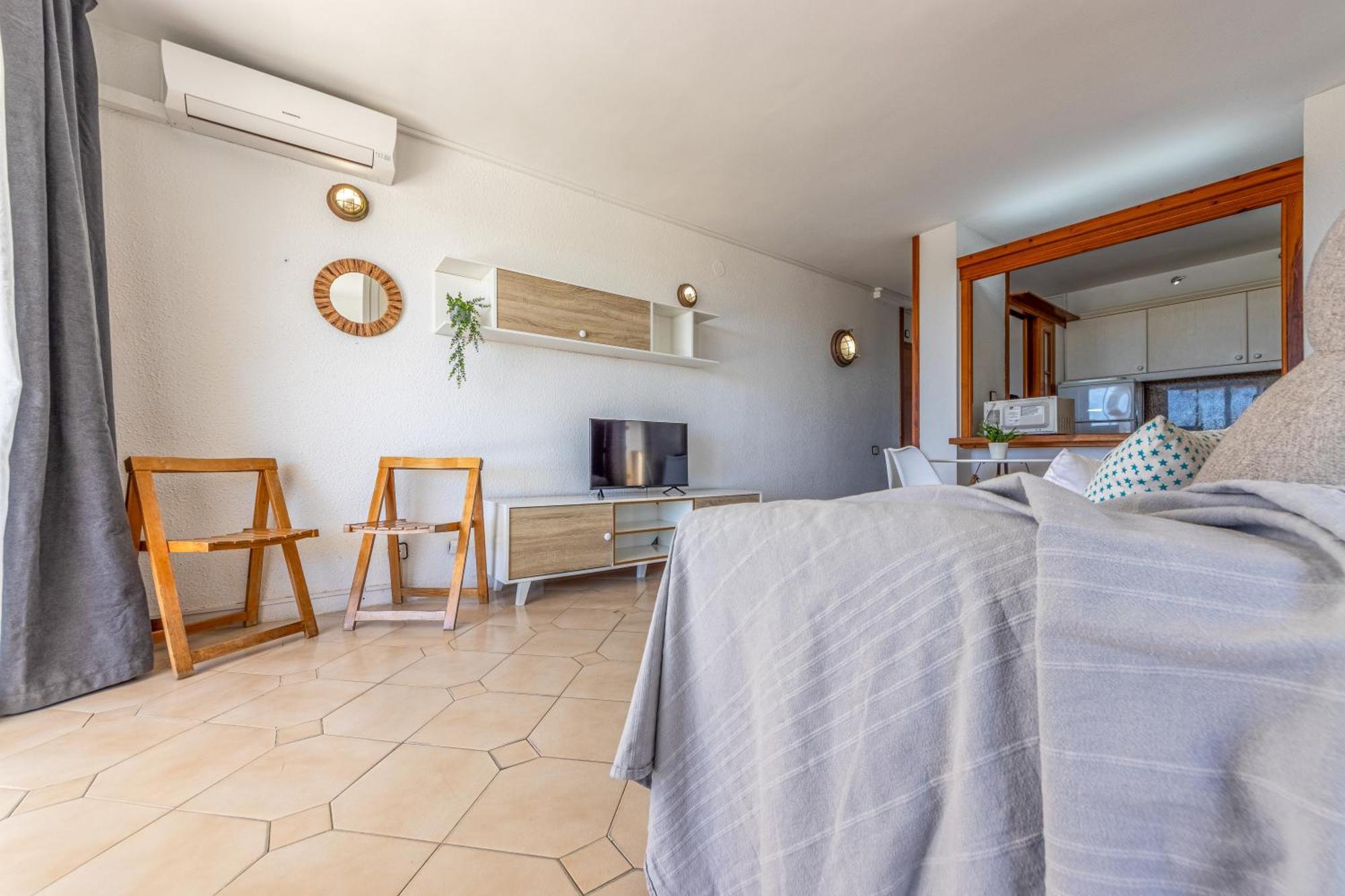 Novelty 2 Habitaciones Vista Al Mar Салоу Екстериор снимка